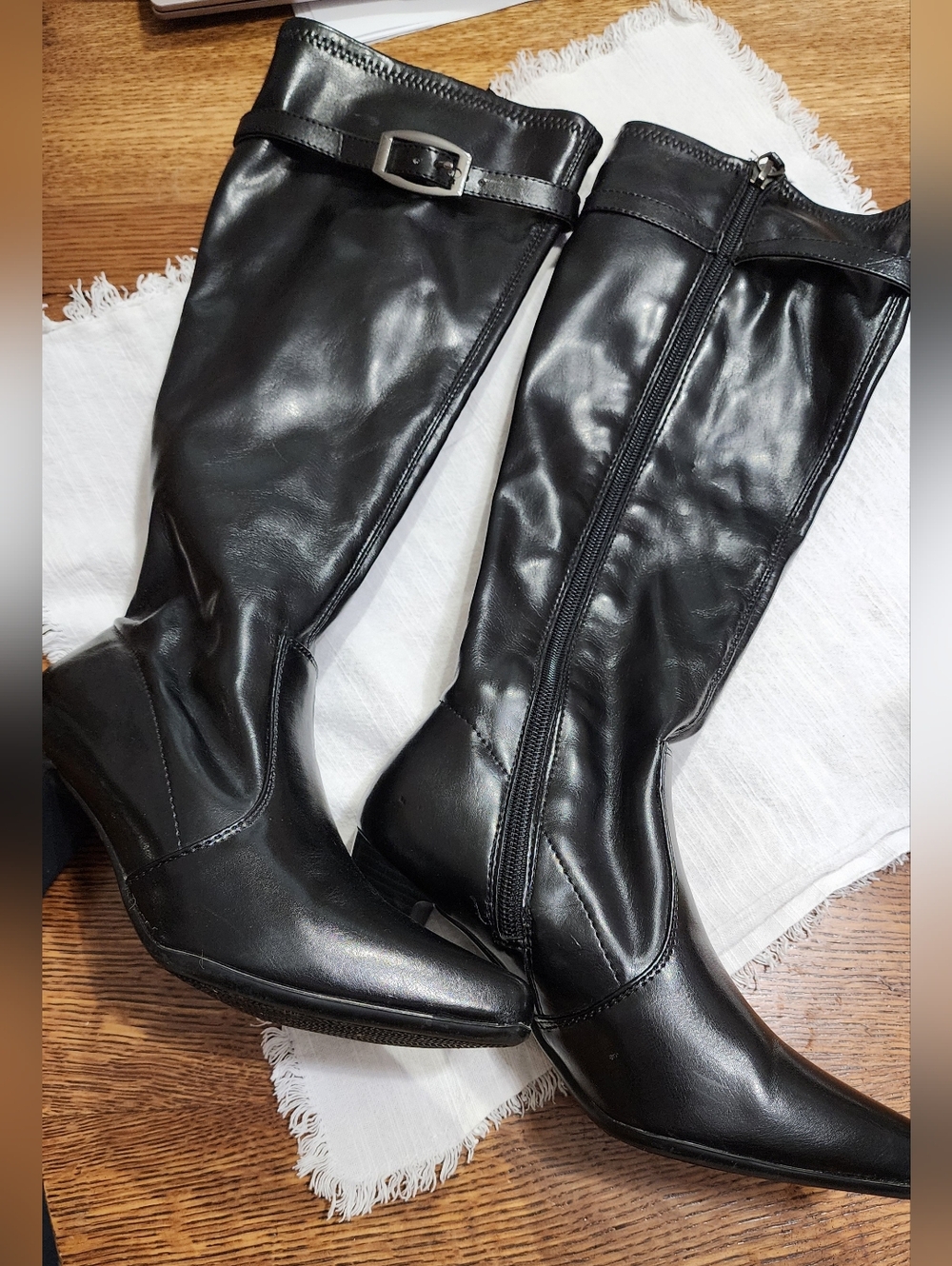 Black Knee-High Boots with Buckle Detail